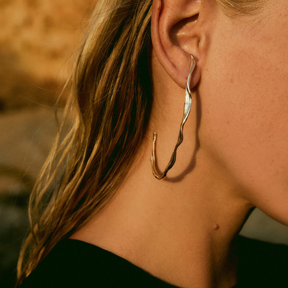 Sculpt Teardrop Hoops | Yellow Gold