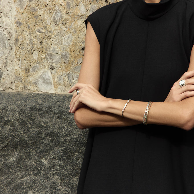 Sculpt Bangle | Silver