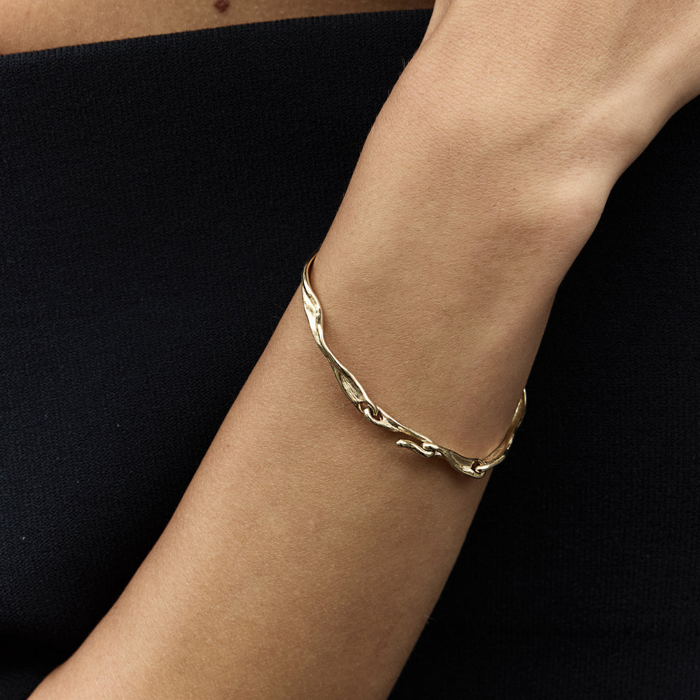 Sculpt Bracelet | Yellow Gold