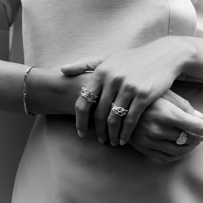 Sculpt Band Ring | Silver