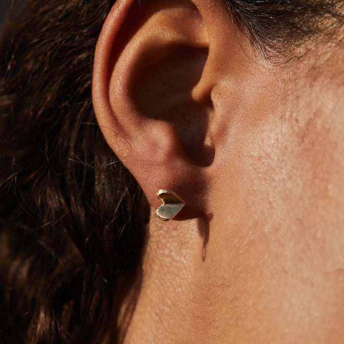 Open Heart Stud | Yellow Gold