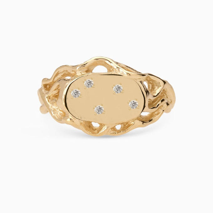 Ivy Oval Stone Signet Ring | Yellow Gold