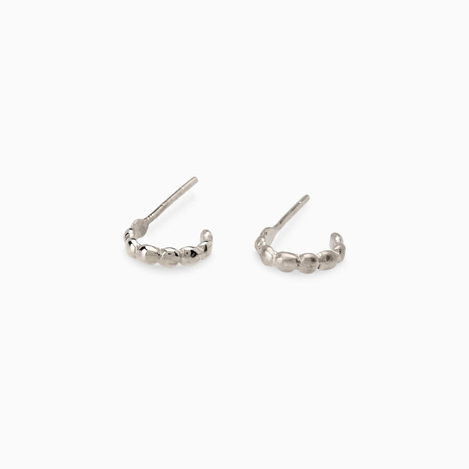 Ripple Huggies | Solid White Gold