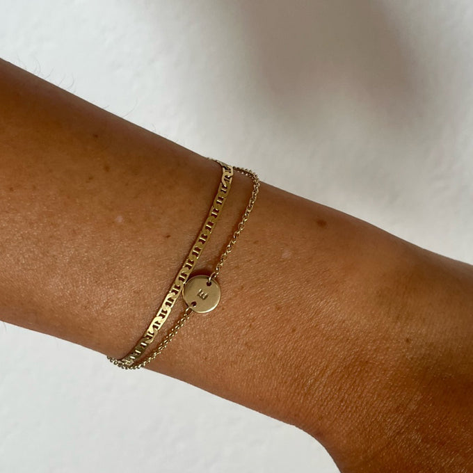 Personalised Plate Bracelet | Solid Yellow Gold