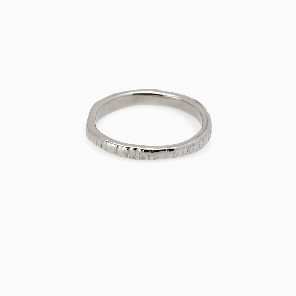 Ridge Ring | Solid White Gold