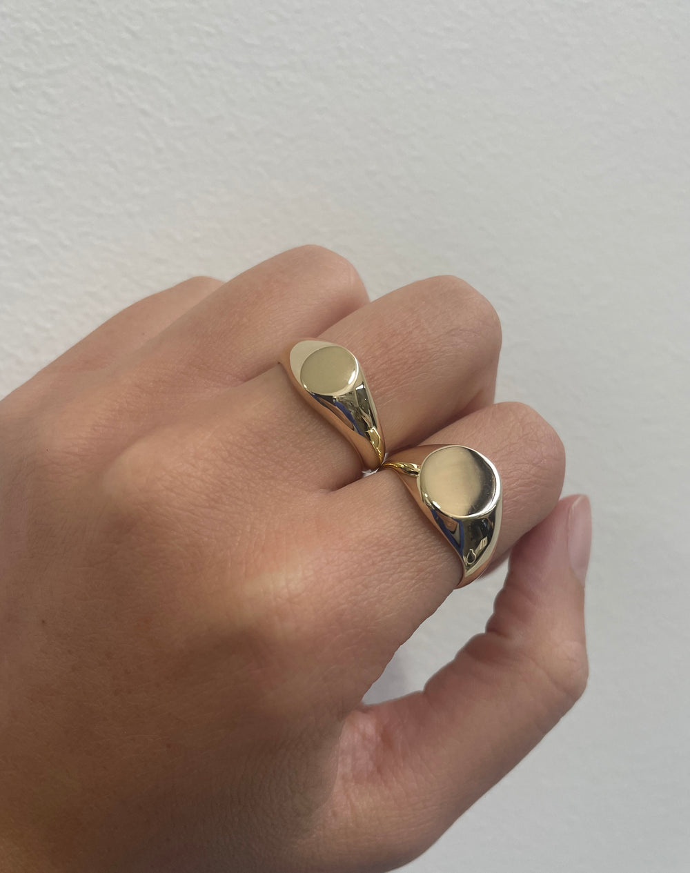 Custom Signet Ring Petite | Yellow Gold