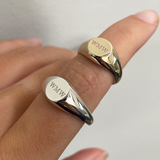 Signature Petite Signet Ring | Silver