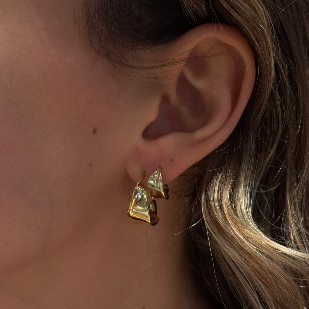 Mini Flare Hoops | Yellow Gold