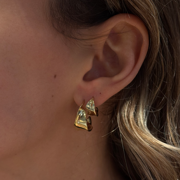 Mini Flare Hoops | Yellow Gold