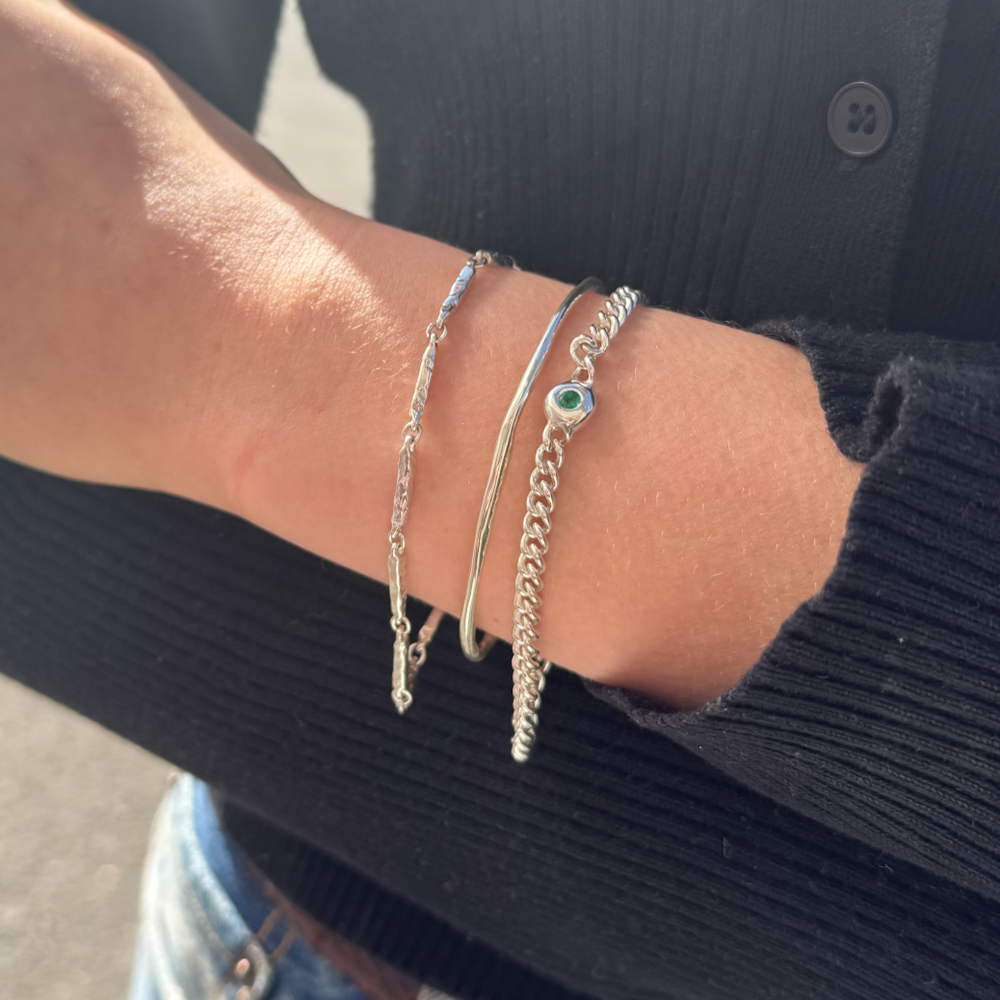 Pebble Stone Curb Bracelet | Silver