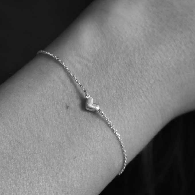 Mini Heart Bracelet | Rose Gold