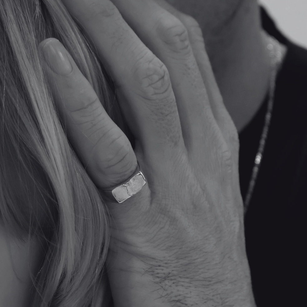 Impression™ Rectangle Signet Ring | Silver