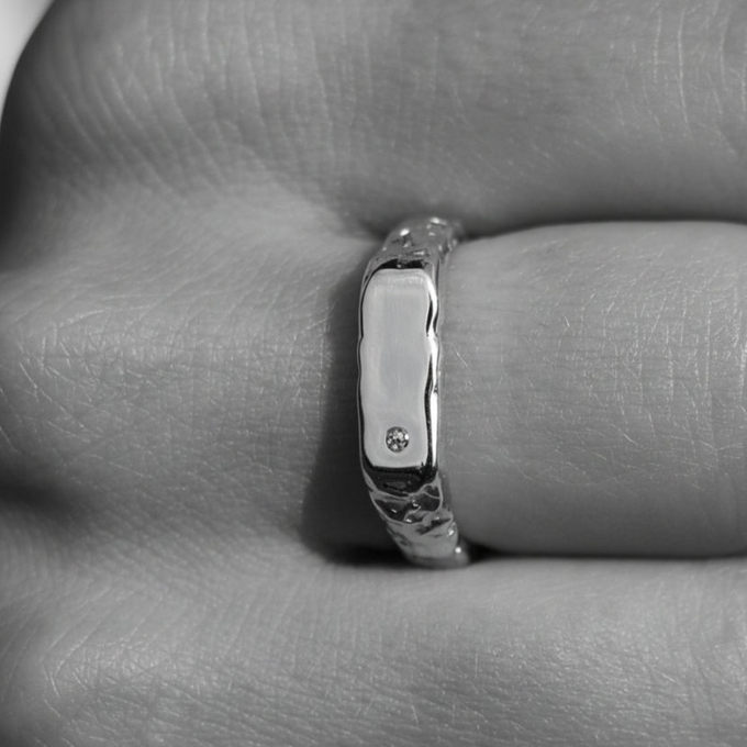 Custom Mason Ring (Stones & Engraving) | White Gold