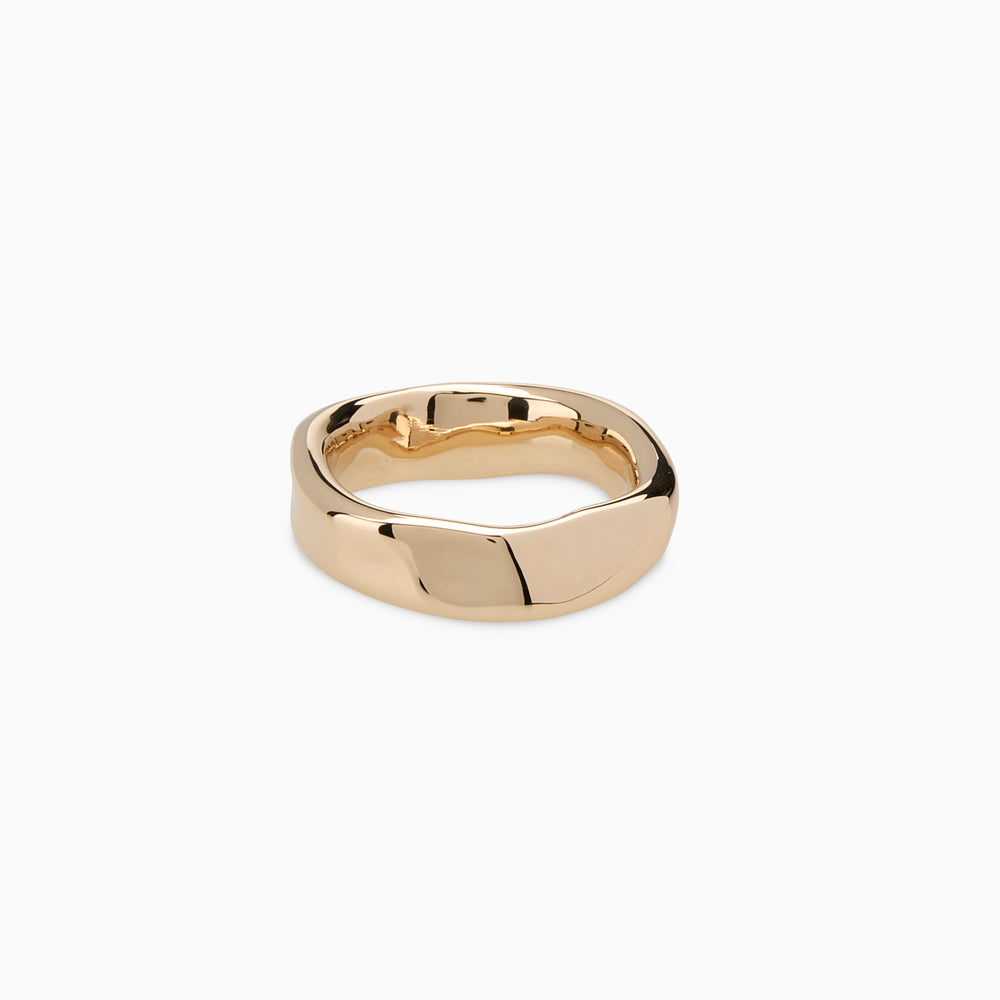 Swell Ring | Yellow Gold