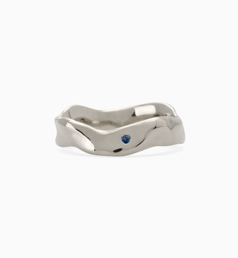 Custom Wave Ring (Stone & Engraving) | White Gold