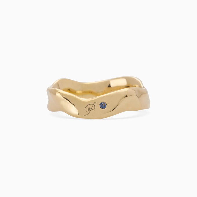 Custom Wave Ring (Stone & Engraving) | Yellow Gold