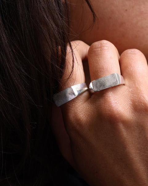 Impression™ Rectangle Signet Ring | Silver