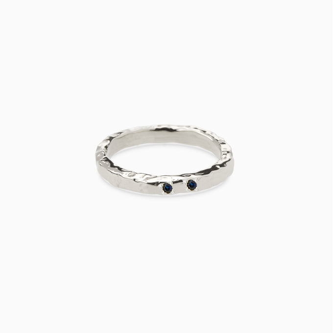 Hammered Stone Ring | Solid White Gold