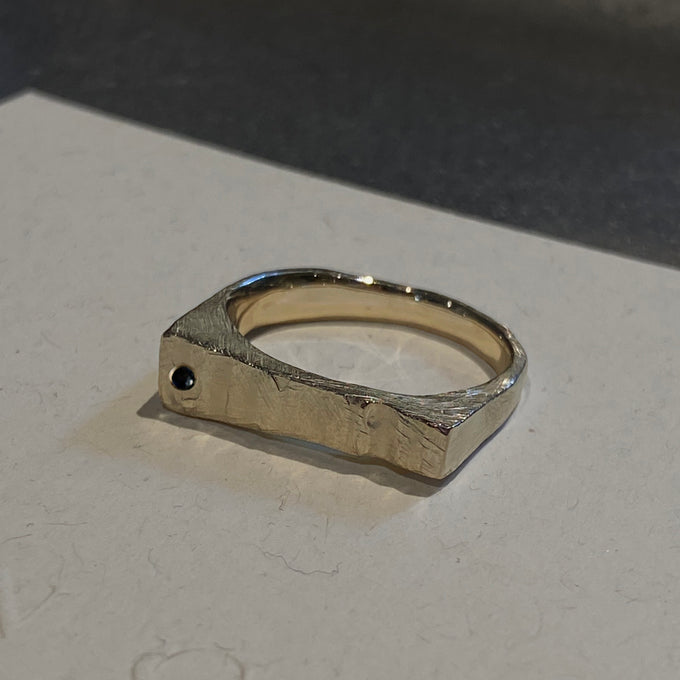 Veil Stone Ring | Solid Yellow Gold