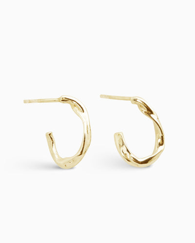 Wave Link Earrings | Gold