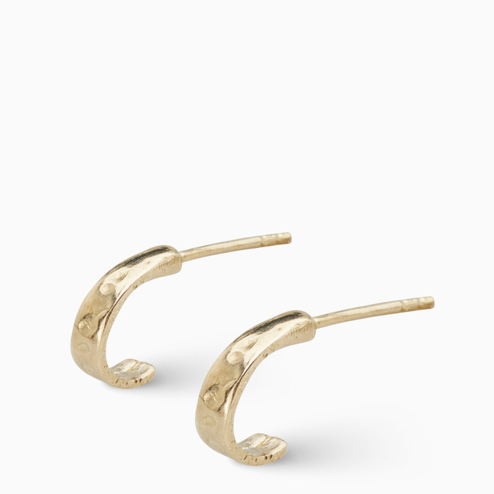 Tiny Battered Hoops | Gold