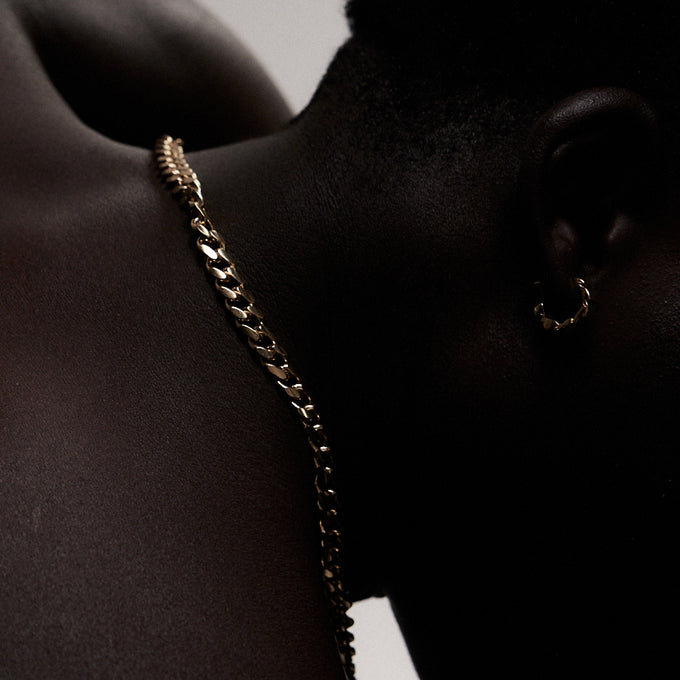 Fine Trim Hoops | Gold