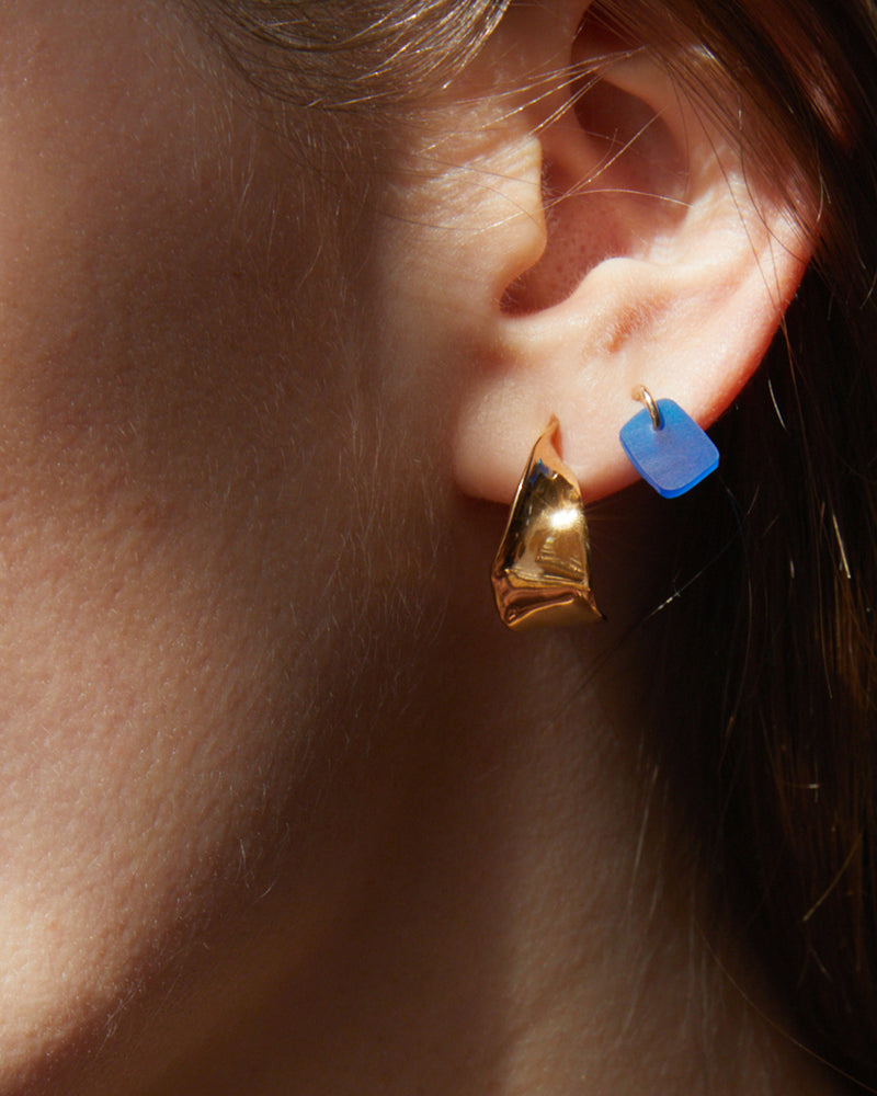 The Resin Loop | Solid Gold