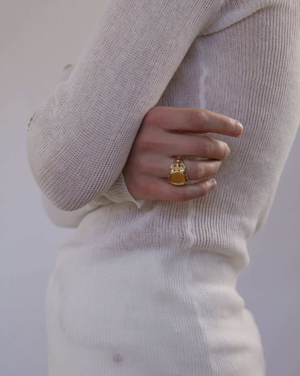 Reflection Ring | Solid Yellow Gold – Linden Cook Jewellery
