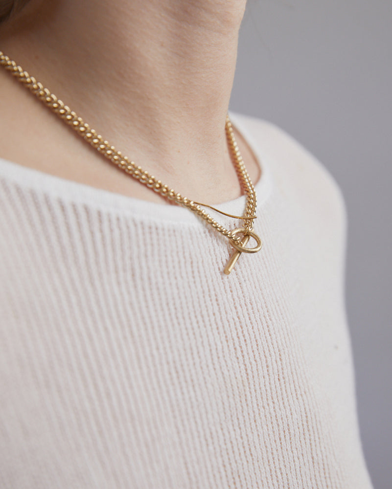 Curb Chain Fob Necklace  | Gold