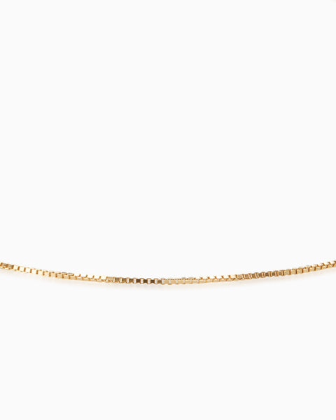 Fine Box Necklace | Gold