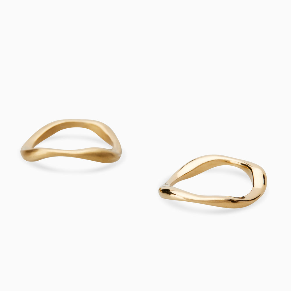 Curve Ring | Solid Gold