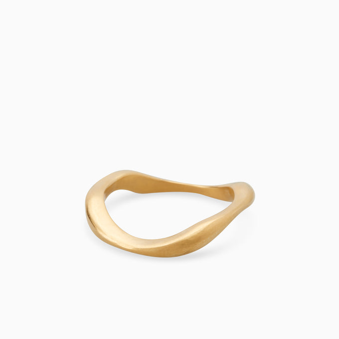 Curve Ring | Solid Gold