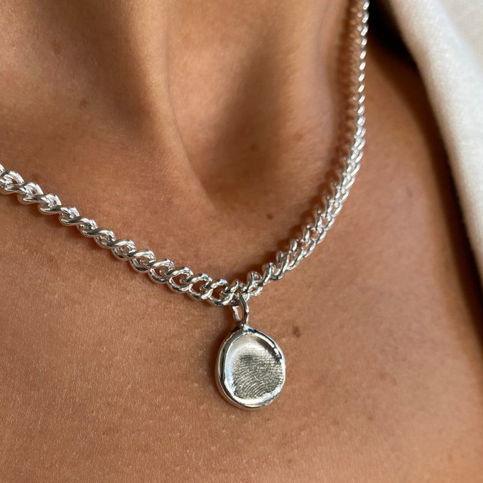 Impression Charm Necklace | Silver