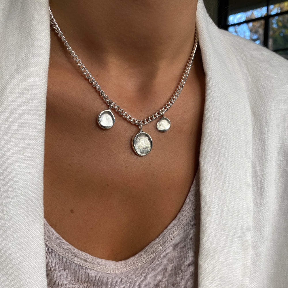 Impression Charm Necklace | Silver