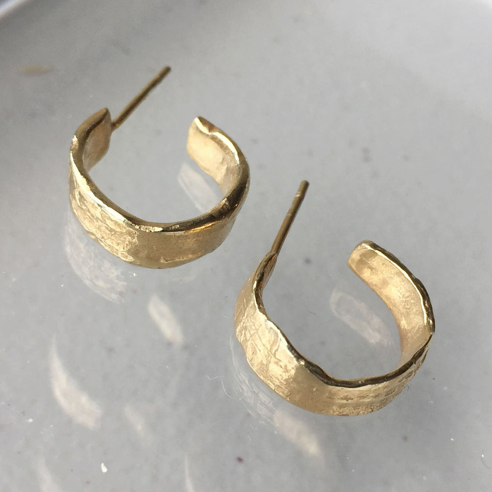 Fine Linen Textured Hoops | Gold