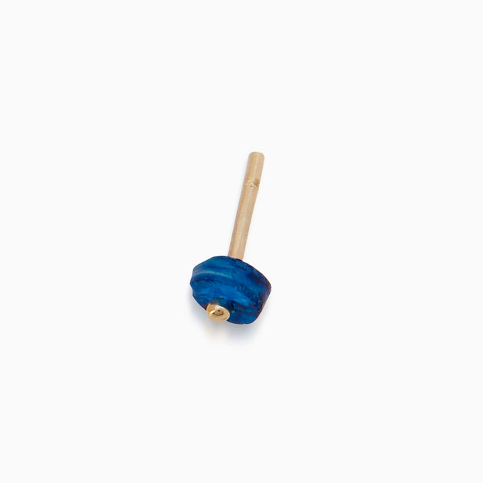 The Resin Stud | Solid Gold