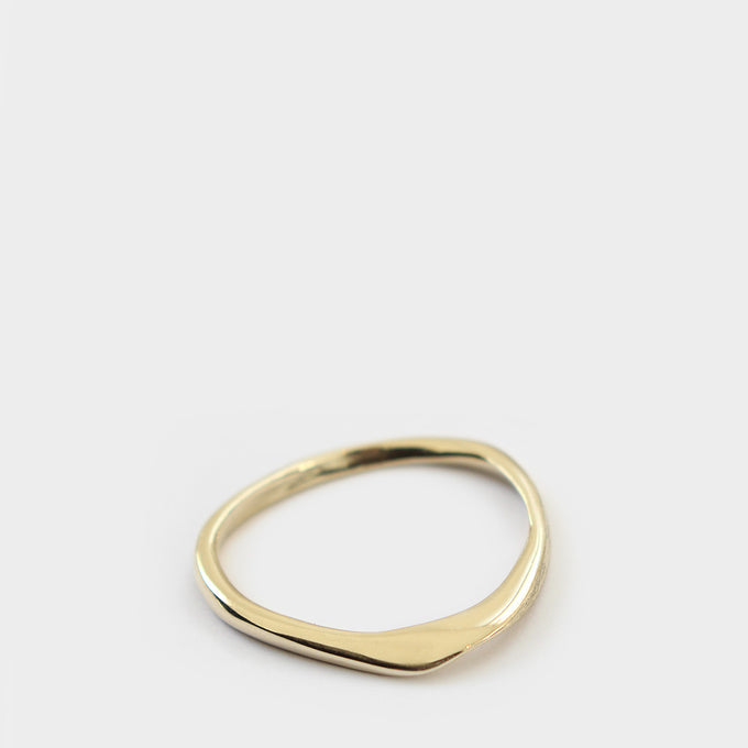 Linden Cook x Viktoria & Woods Fine Ring | 9k Gold